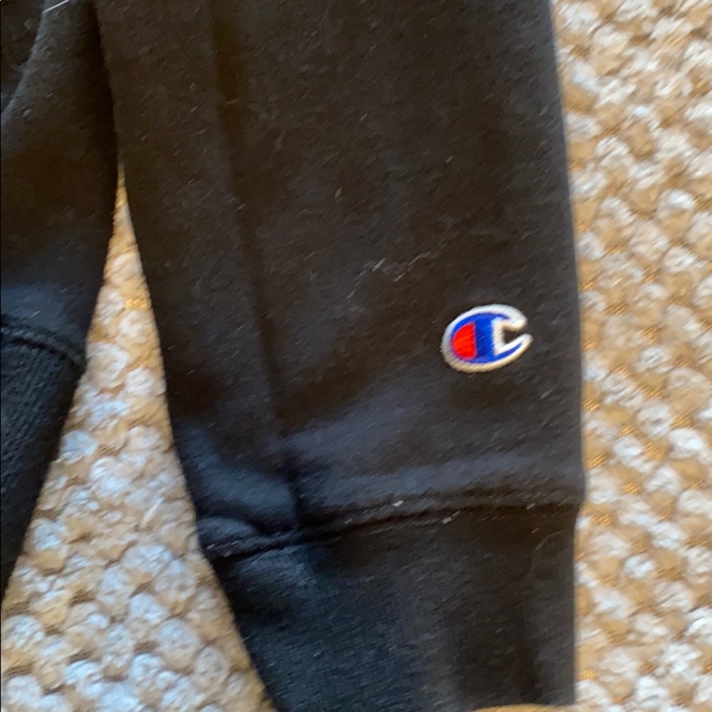 Champion hoodie 💝 - Picture 3 of 3